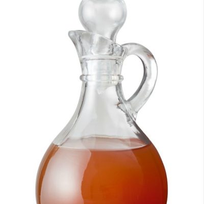 10 Uses for Apple Cider Vinegar in the Kitchen