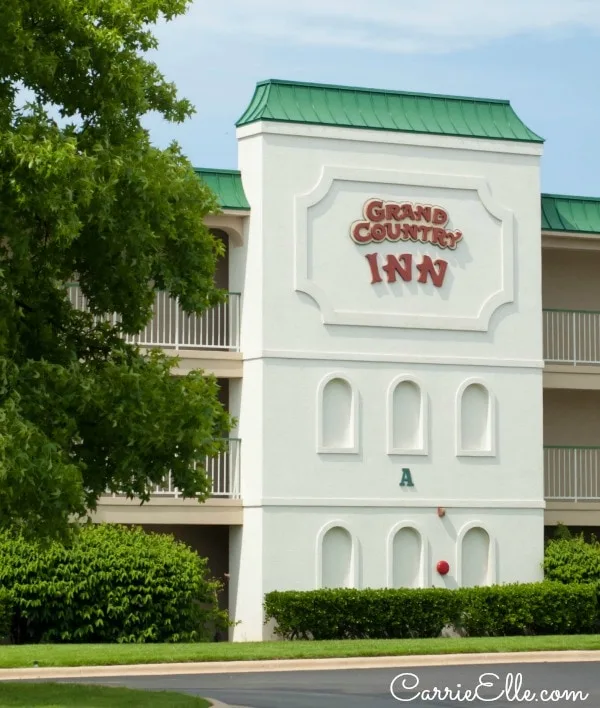 Grand Country Inn Lodging