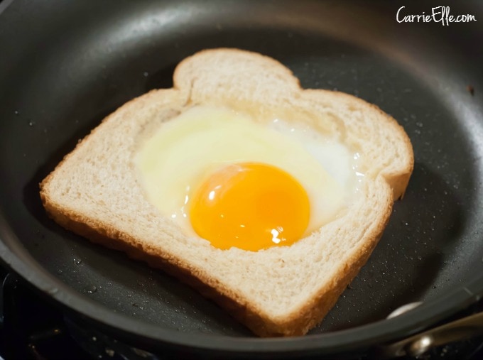How to Make EgginaHole Carrie Elle