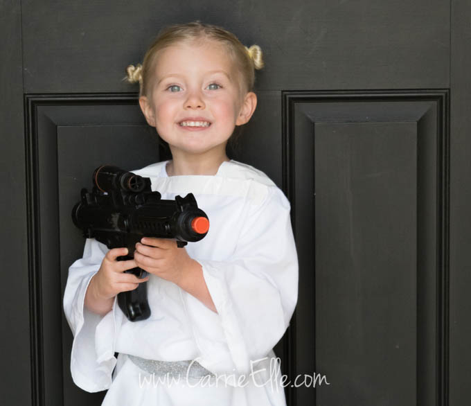 No-Sew DIY Princess Leia Costume for Kids