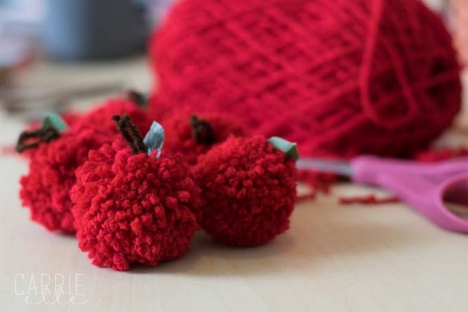 DIY Teacher Gift Ideas: Apple Pom Poms