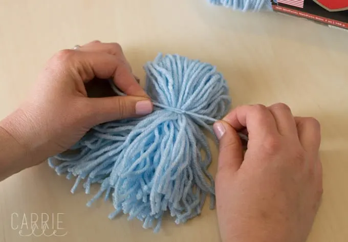 Easy DIY Yarn Tassel Garland