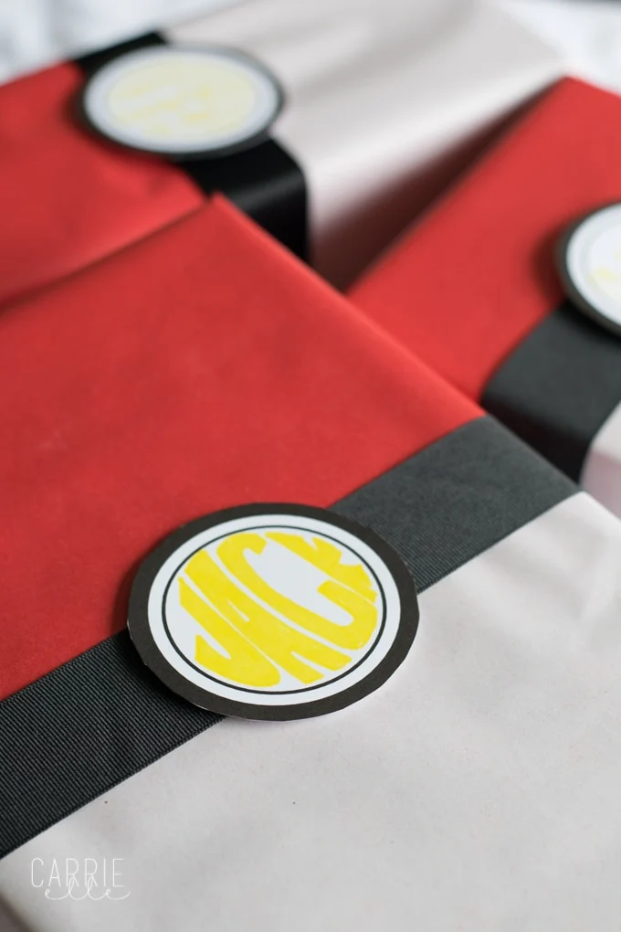 DIY Pokemon Gift Wrap