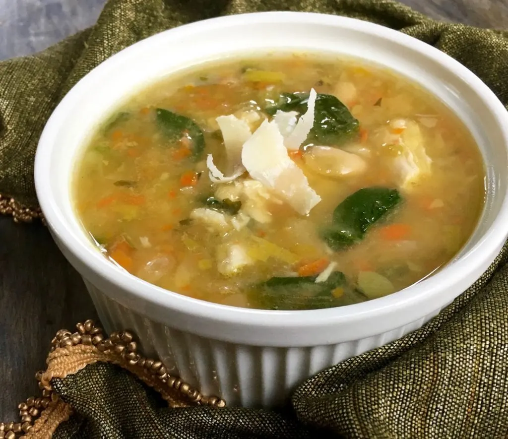 21 Day Fix Spicy White Bean Soup