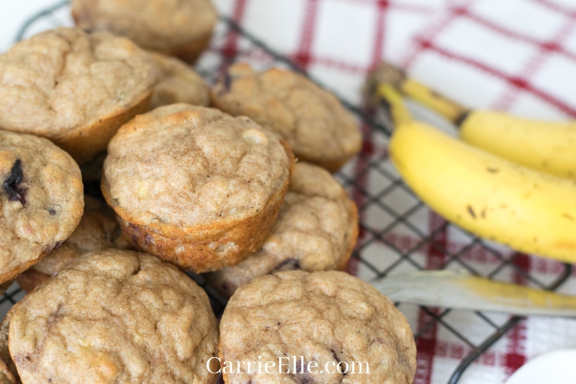 Muffins with bananas
