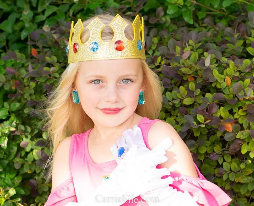 DIY Princess Peach Costume