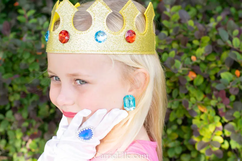 DIY Princess Peach Costume