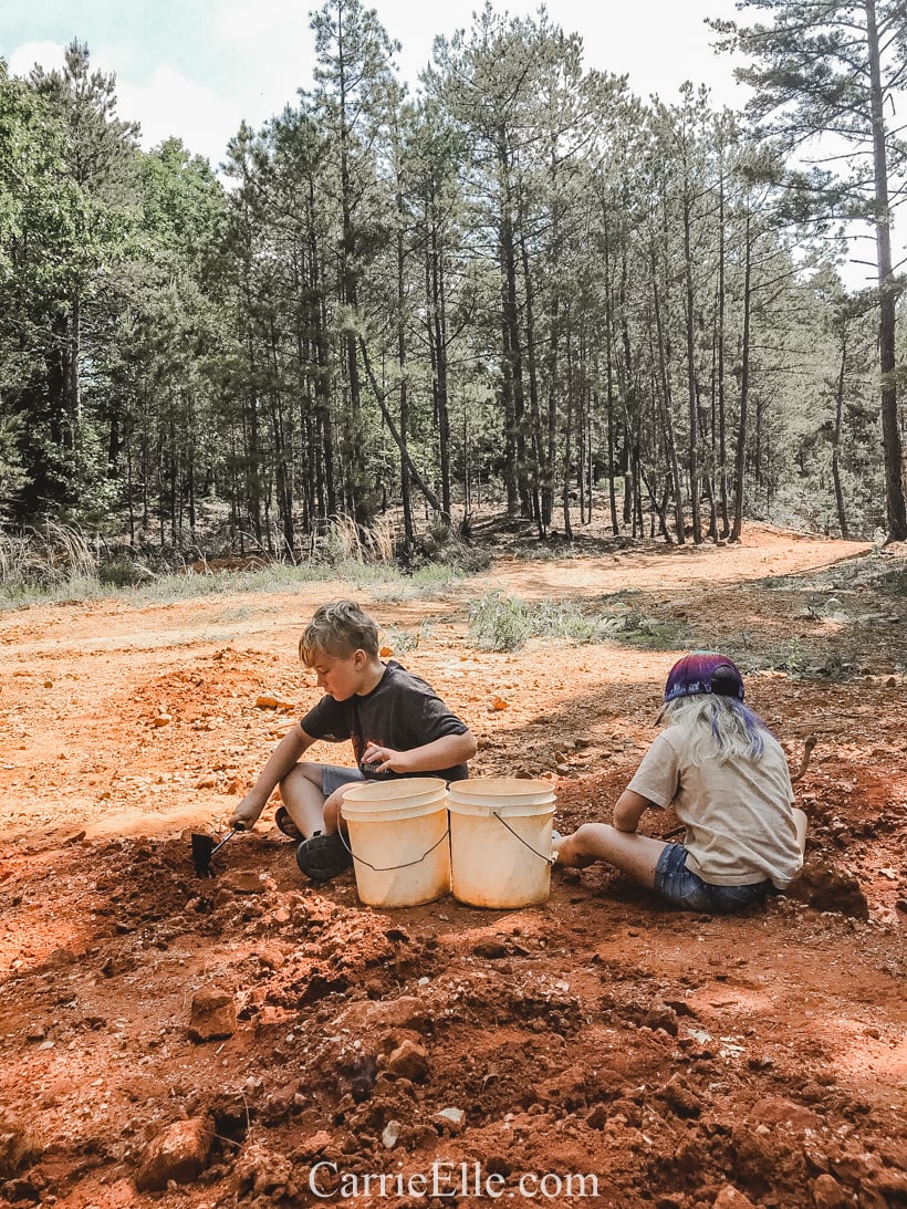 Crystal Mining in Mt. Ida, AR