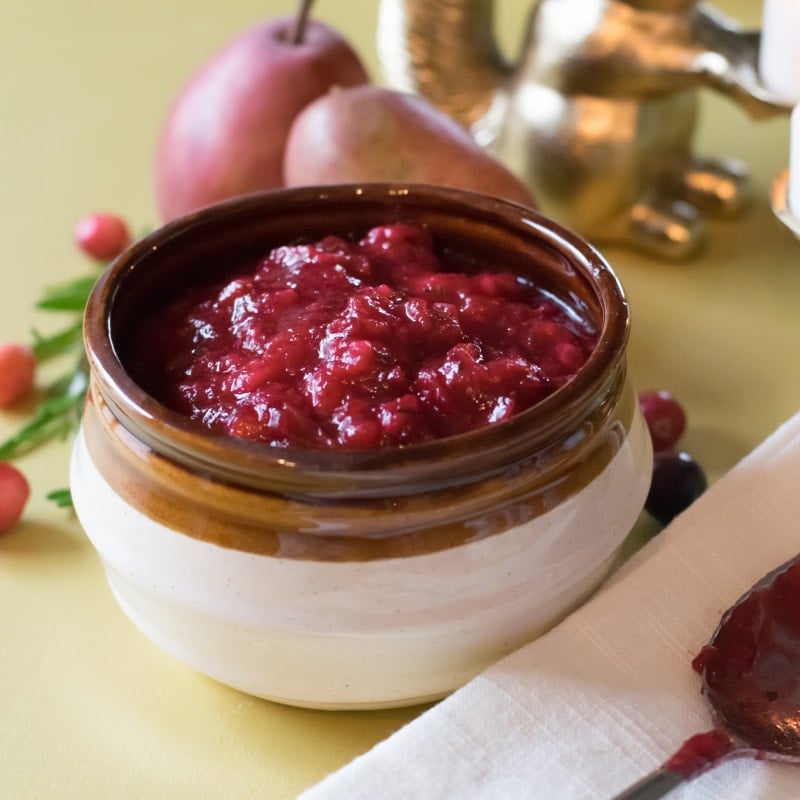 21 Day Fix Cranberry Pear Sauce with Rosemary and Ginger (with Weight Watchers Points)