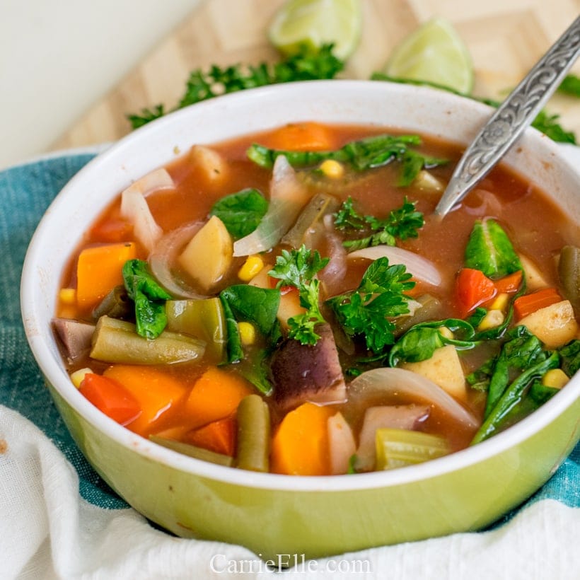 Crock Pot Vegan Vegetable Soup | Weight Watchers | 21 Day Fix - Carrie Elle