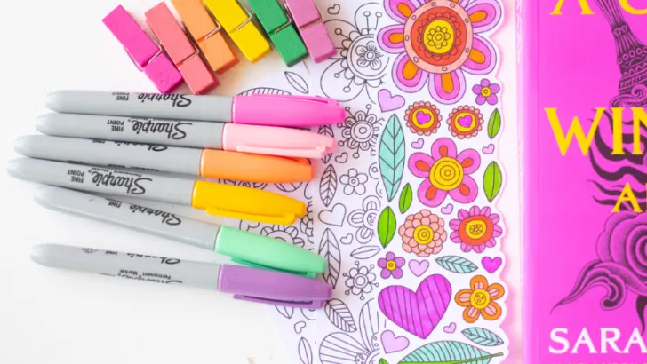 Printable Floral Bookmarks to Color